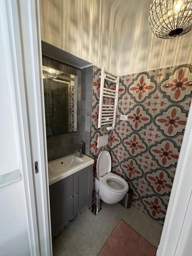 Elegante Stanza Rossa Mottino23 Bed and Breakfast Lerici Eksteriør billede